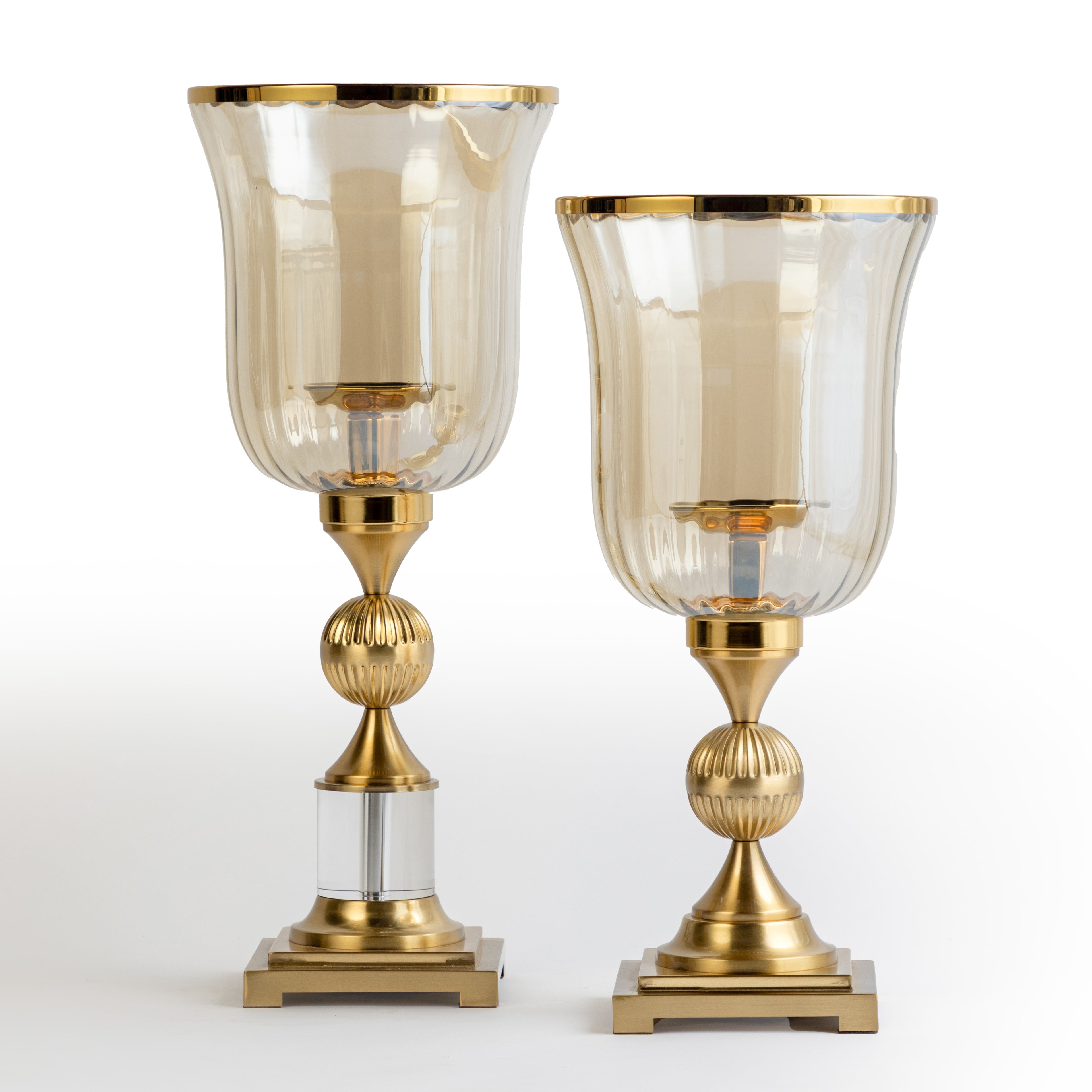 Elegant candle stand