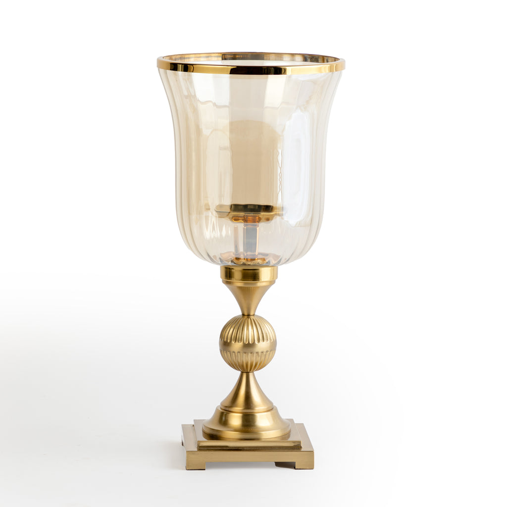 Elegant candle stand