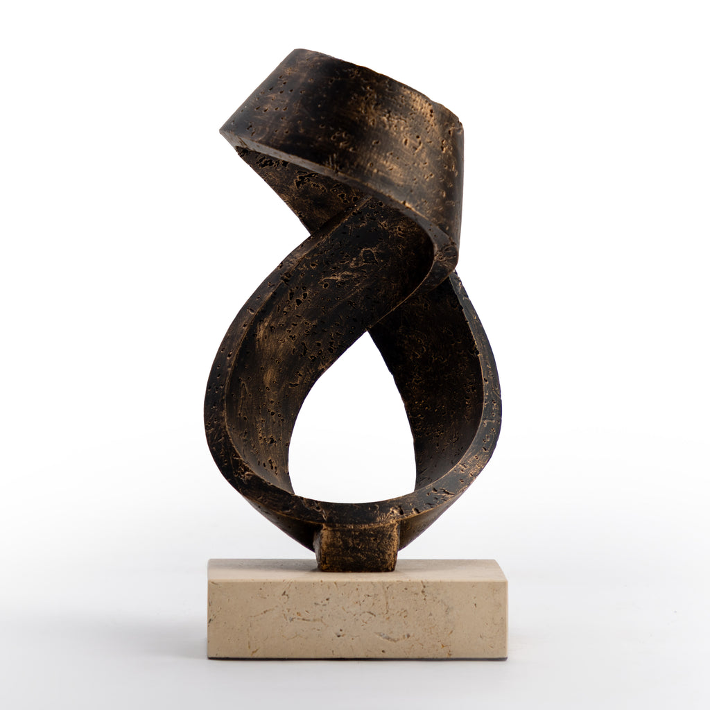Twist sculpture