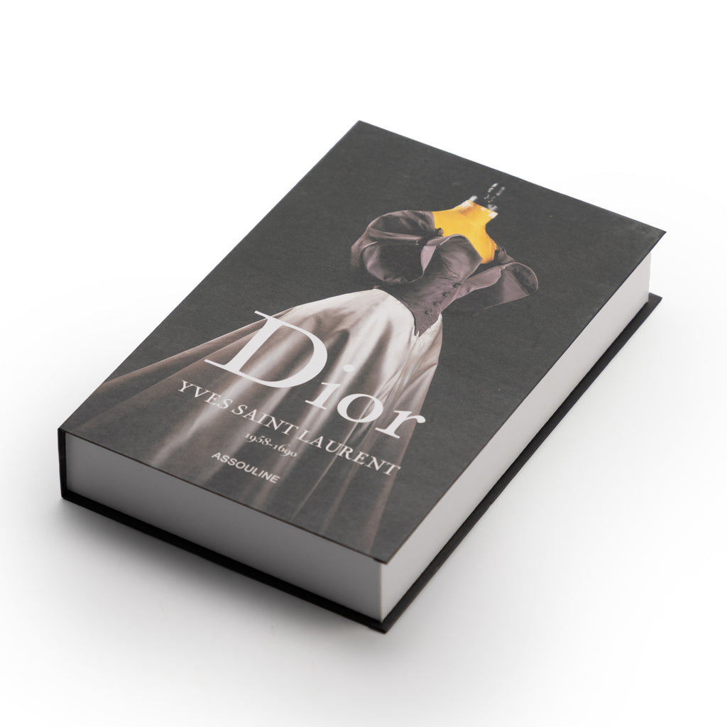 Dior Book